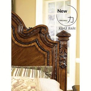 Base de Cama de Madera con Acabado en Nogal Oscuro, Cabecera Panelada y Postes de Esquina para Dormitorio - Product Image 3