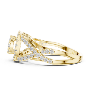 Bague en or et diamants pour femme, look élégant et brillant, parfaite pour les mariages, les fiançailles, le port quotidien et comme cadeau spécial. - Product Image 3