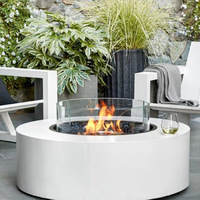 Foyer électrique moderne à flamme LED intégré et personnalisé avec insert de construction en métal pour usage domestique et hôtelier