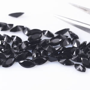 宽敞的天然黑色玛瑙宝石刻面侯爵夫人形状宽松宝石黑色玛瑙半宝石珠宝制作 - Product Image 1