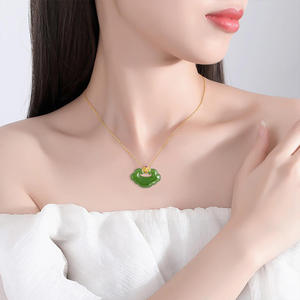 Colgante de Jade Ruyi de Nefrita Natural con Oro de 18K, Joyería para Mujer, Estilo Chino, Regalo con Certificado de Tasación G12-3-05 - Product Image 3