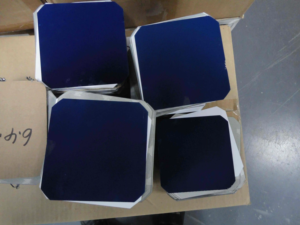 แผงโซลาร์เซลล์โมโน PV กำลังไฟ 24% ประสิทธิภาพสูง 12v 18v 24v 48v 50w 100w 200w 300w 350w 400w 500w 1000w - Product Image 5