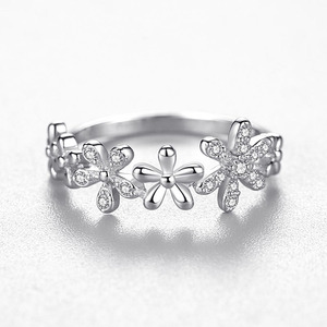 Aillay moda 925 in <span class=keywords><strong>argento</strong></span> Sterling piccola margherita fiori squisiti anelli <span class=keywords><strong>da</strong></span> dito per donne ragazza dichiarazione gioielli ipoallergenici - Product Image 3