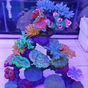 Coral artificial de aspecto auténtico para decoración de acuarios