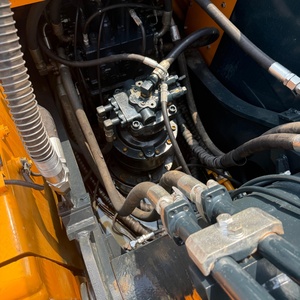 รถขุดไฮดรอลิกมือสอง Hyundai 220LC-9S สภาพ 90% ราคาถูก รถขุดตีนตะขาบสำหรับงานก่อสร้างหนัก ขาย - Product Image 5
