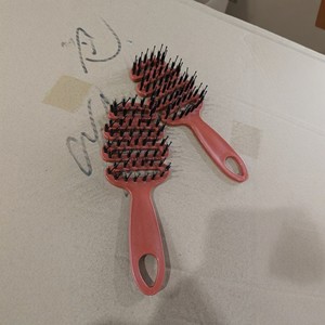 Styling <b>Comb</b> Large Plastic Hair Brush For Smoothing And Volumizing Home Use - Product Image 1