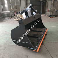 Bucket Excavator Hidrolik Tilt 45 Derajat dengan Side Swing untuk Penggalian dan Perataan Parit