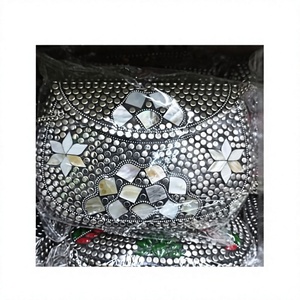 Bolso de mano de metal con diseño de mosaico elegante, cierre de solapa con patrón cuadrado, estilo bohemio, ideal para fiestas y eventos. - Product Image 2