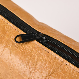 Sac bandoulière classique et moderne en Tyvek imperméable pour homme, design simple 2025 - Product Image 2