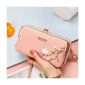 Wholesale China Supplier Genuine Leather Evening Bags Ladies Clutch Bag Mini Embroidery Floweral Clutch Bag