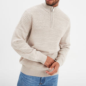 Pull à col trucker rayé gris foncé pour homme, sans effort, fermeture éclair, séchage rapide, respirant, offrant une superposition facile - Product Image 2