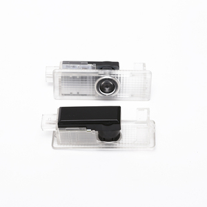 Lumières de <span class=keywords><strong>logo</strong></span> de projecteur LED pour porte de voiture, <span class=keywords><strong>logo</strong></span> fantôme pour <span class=keywords><strong>Maserati</strong></span> Quattroporte 2006-2019, LED rouge, couleur de verre sans décoloration, glissières - Product Image 1
