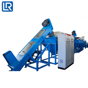 Linea di lavaggio a caldo per scaglie di plastica riciclata da bottiglie in PET - Product Image 3