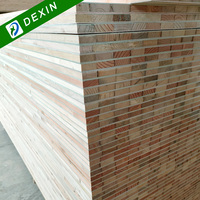 Tablero de bloque de primera clase con cara de melamina blanca de núcleo de Paulownia de pino macizo Falcata de 18mm y 19mm/hoja de madera de tablero para muebles