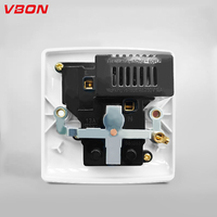 Prise murale universelle Vbqn Factory Wholesale avec interrupteur de commande, port USB 1A1C 5V, charge rapide Type C, prise murale universelle USB-C