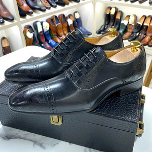 Chaussures de soirée pour hommes 2026 avec embout en caoutchouc anti-odeur, style Oxford à lacets, en cuir véritable camouflage, pour printemps, automne et hiver - Product Image 3