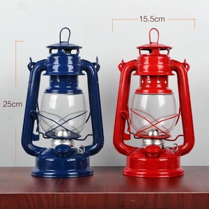 Classique Rouge Rétro Lampe À Huile Props Lumière Vintage Verre Kérosène Lumière Camping En Plein Air Lampe - Product Image 3