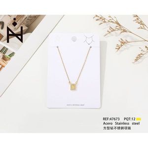 Collier carré en diamant plaqué or en acier inoxydable, minimaliste, à porter au quotidien, unisexe - Product Image 4