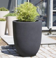 Vente directe usine : Pots ronds d'extérieur en fibre de verre, grands pots de fleurs et jardinières en fibre de verre en gros, plantes en FRP pour hôtels