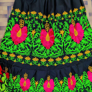 Jupes imprimées taille haute entièrement brodées Style insulaire polynésien respirant Personnalisation OEM décontractée Usine directe - Product Image 1