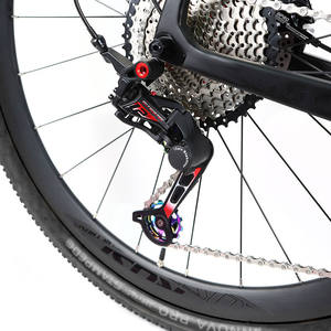 Vélo <span class=keywords><strong>de</strong></span> gravier en fibre <span class=keywords><strong>de</strong></span> carbone ultra-léger tout-terrain avec freins à disque, 700C, 12 vitesses, 11-42T, axe traversant hydraulique pour le bikepacking - Product Image 2
