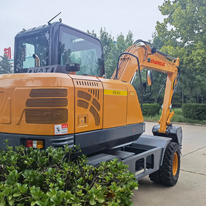 Excavatrice sur pneus Changlin neuve d'origine, type 7 tonnes, 50 kW, à vendre - Product Image 2