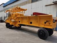 Palettes de déchets de bois contreplaqué coffrage conseil recyclage bois déchiqueteuse défrichage broyeur horizontal # woodchipper