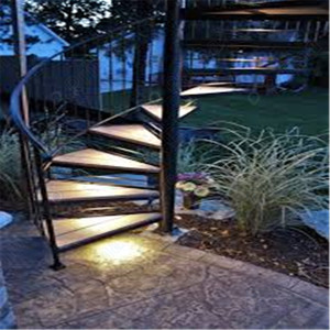 Escalera Espiral Personalizada que Ahorra Espacio, <span class=keywords><strong>Escaleras</strong></span> Espirales Prefabricadas de Metal y Madera <span class=keywords><strong>para</strong></span> Áticos, Pequeñas Villas e <span class=keywords><strong>Interiores</strong></span> - Product Image 1