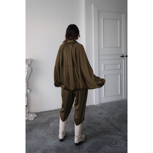 Blouson bomber en satin kaki pour femme - Product Image 1