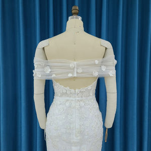 Vente en gros <span class=keywords><strong>robes</strong></span> <span class=keywords><strong>de</strong></span> <span class=keywords><strong>mariée</strong></span> classiques modernes pour femmes robe <span class=keywords><strong>de</strong></span> <span class=keywords><strong>mariée</strong></span> dos nu à fermeture éclair robe <span class=keywords><strong>de</strong></span> noiva lssm014 appliques en dentelle mère <span class=keywords><strong>mariée</strong></span> - Product Image 6