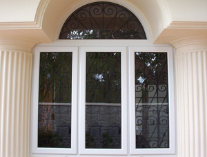Fenêtre en aluminium, matériau pour portes et fenêtres en aluminium, coulissante - Product Image 1