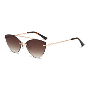 Lunettes de soleil œil de chat en métal style européen et américain, unisexe, protection UV400, tendance, pour le voyage, monture noire, verres PC - Product Image 4