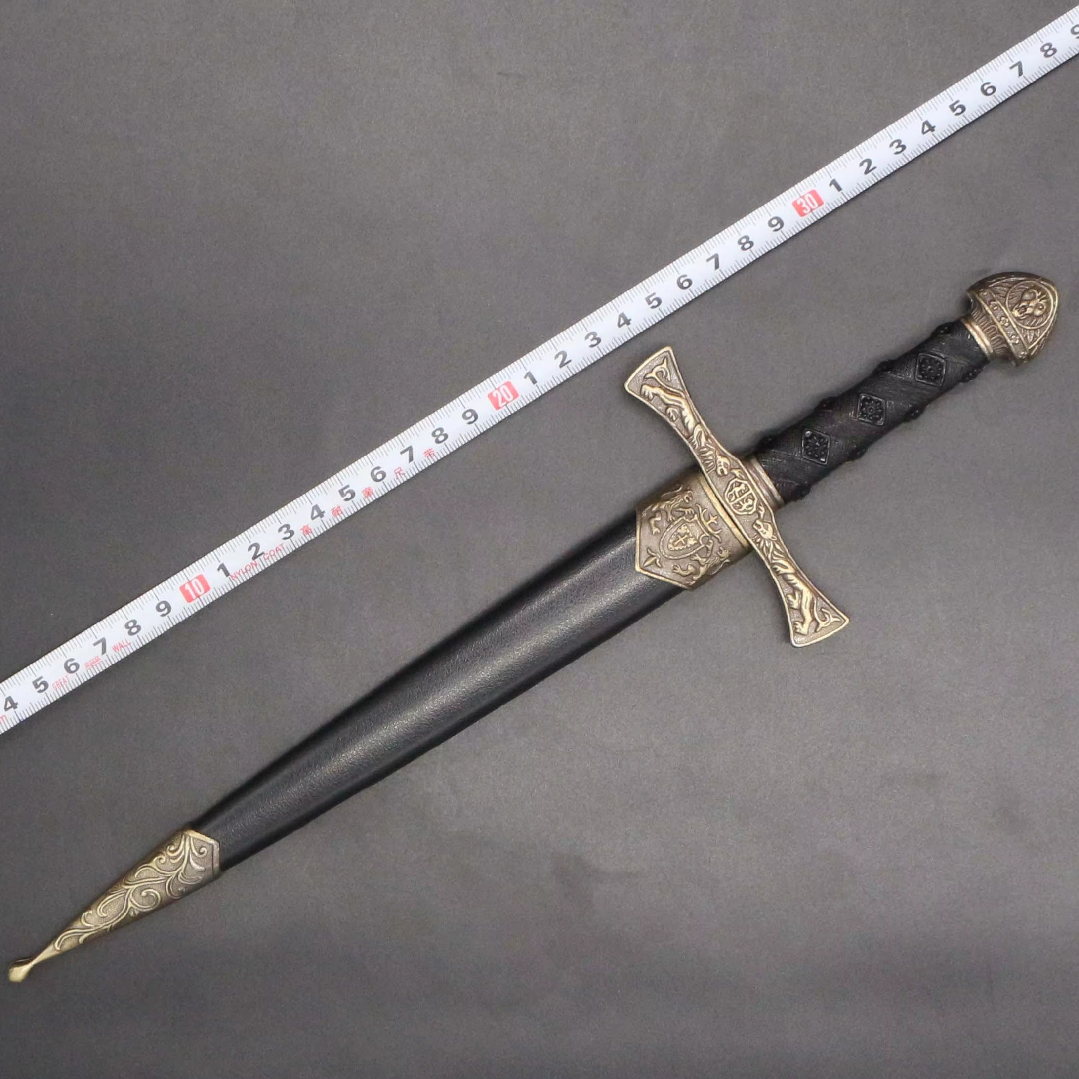 Short-Sword-Handicraft-Home-