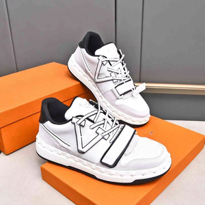 MOOM Evergreen Luxury Hommes Casual Chunky Trendy Semelle épaisse en cuir de vache Semelle extérieure en caoutchouc Fermeture de chaussette Motif de griffonnage Toutes les chaussures - Product Image 5