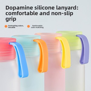 Nouvelle Sangle de Transport Élégante pour Gobelet <span class=keywords><strong>PC</strong></span>, Finition Givrée Mate Moderne et Minimaliste, Bouteille Sport Portable, Compatible Lave-Vaisselle, 580ml - Product Image 4