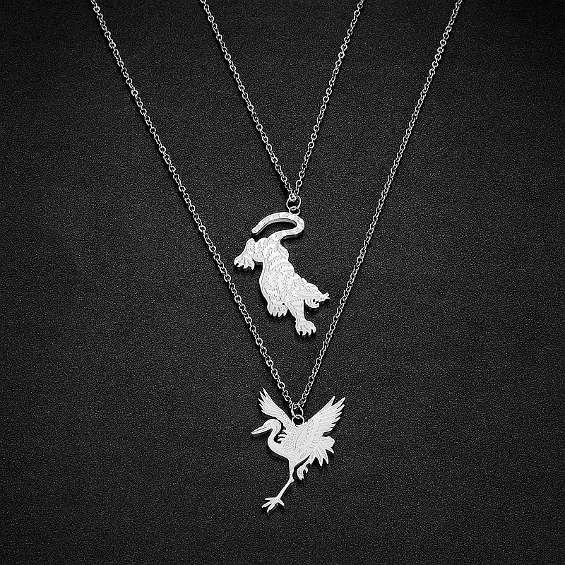 Ensemble collier avec pendentif couleur acier, 45-55 cm.