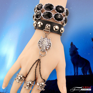 Gothic Steampunk Strass Armband Tier Wolf Schädel Armband Leder Gürtel Band Ring Kette Armband für Freund Freundin - Product Image 2