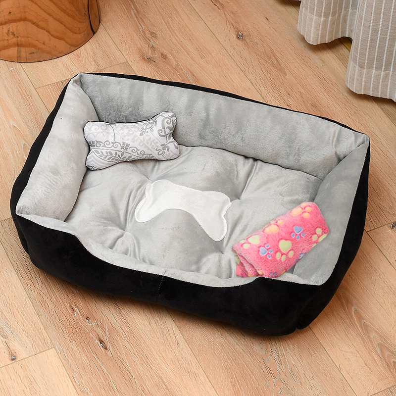 Black gray+blanket (complimentary bone)