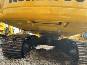 Excavadora Hidráulica Usada Komatsu PC200, en Condiciones de Funcionamiento Confiables, Máquina de Excavación Original de Japón para Movimiento de Tierras - Product Image 4