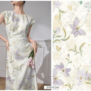 Tela de Satén de Seda 100% Poliéster de Lujo de Fábrica WF, Impresión Digital Ligera de 90 GSM para Vestidos y Bufandas de Niñas - Product Image 2