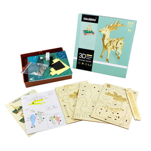 Regalo di Natale: Modellino di Renna a Carica Manuale, Puzzle 3D in Legno Fai-da-Te - Product Image 6