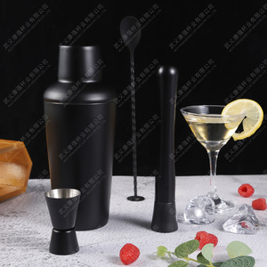 Accessoires de bar de vente chaude Kits de barman de <span class=keywords><strong>mixologie</strong></span> noire Kit de barman en acier inoxydable de 750ml logo personnalisé - Product Image 3
