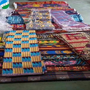 Produit populaire sur le marché africain, tissu imprimé à la cire 100% coton, vente en gros, stocklot batik, tissu imprimé en coton tissé - Product Image 3
