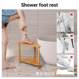 Tabouret de salle de bain en bois Runda, étagère de douche à plusieurs niveaux, couleur bois naturel, rangement en bois massif pour articles de toilette et serviettes - Product Image 5