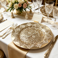 Assiettes de présentation modernes en plastique PP durable, dorées électrolytiquement, à motif floral ajouré, pour hôtels et décoration de fruits lors de réceptions