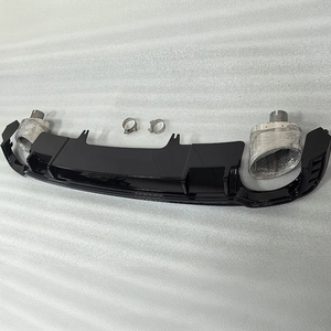 Nouvel arrivage : Diffuseur de pare-chocs arrière PNB pour Audi A4/S4 17-19 B9, style RS4, fixation par vis, découpes pour capteurs d'aide au stationnement - Product Image 5