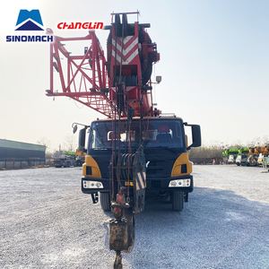 رافعة شاحنة هيدروليكية مستعملة بحمولة 50 طن، بحالة جيدة وجاهزة للعمل، معدات بناء من نوع SANY STC500E - Product Image 3