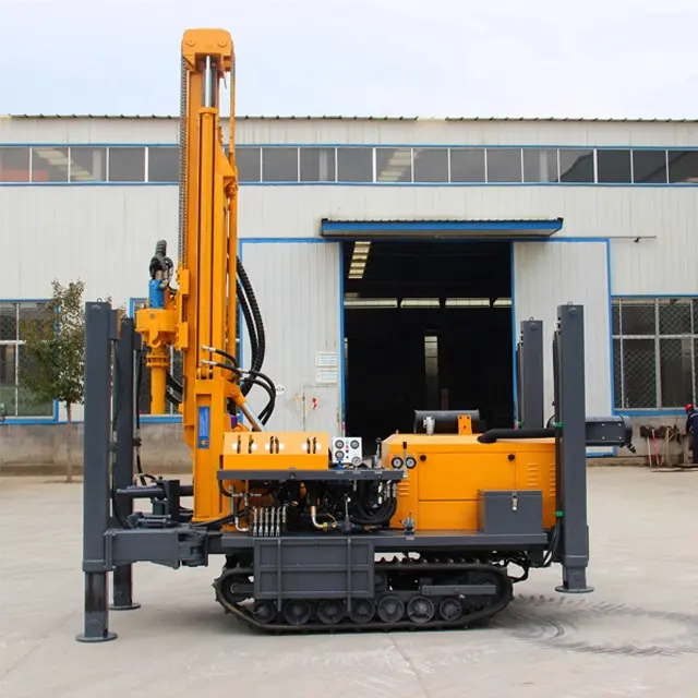 One year warranty diesel engine rubber crawler portable hydrualic rotary 180m depth 100m water well drilling machine