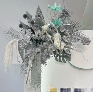 Fiori Artificiali Realistici in Plastica, Serie <span class=keywords><strong>Argento</strong></span>, <span class=keywords><strong>Bouquet</strong></span> a Lunga Durata, Anthurium Moderno per Natale, Laurea, Matrimonio - Product Image 4
