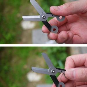 Mini ciseaux en acier inoxydable avec loquet à ressort, conception compacte, porte-clés, outil d'extérieur, EDC portable - Product Image 4